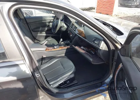 2014 BMW 320I z USA, uszkodzony, nr VIN WBA3B1C59EK135345